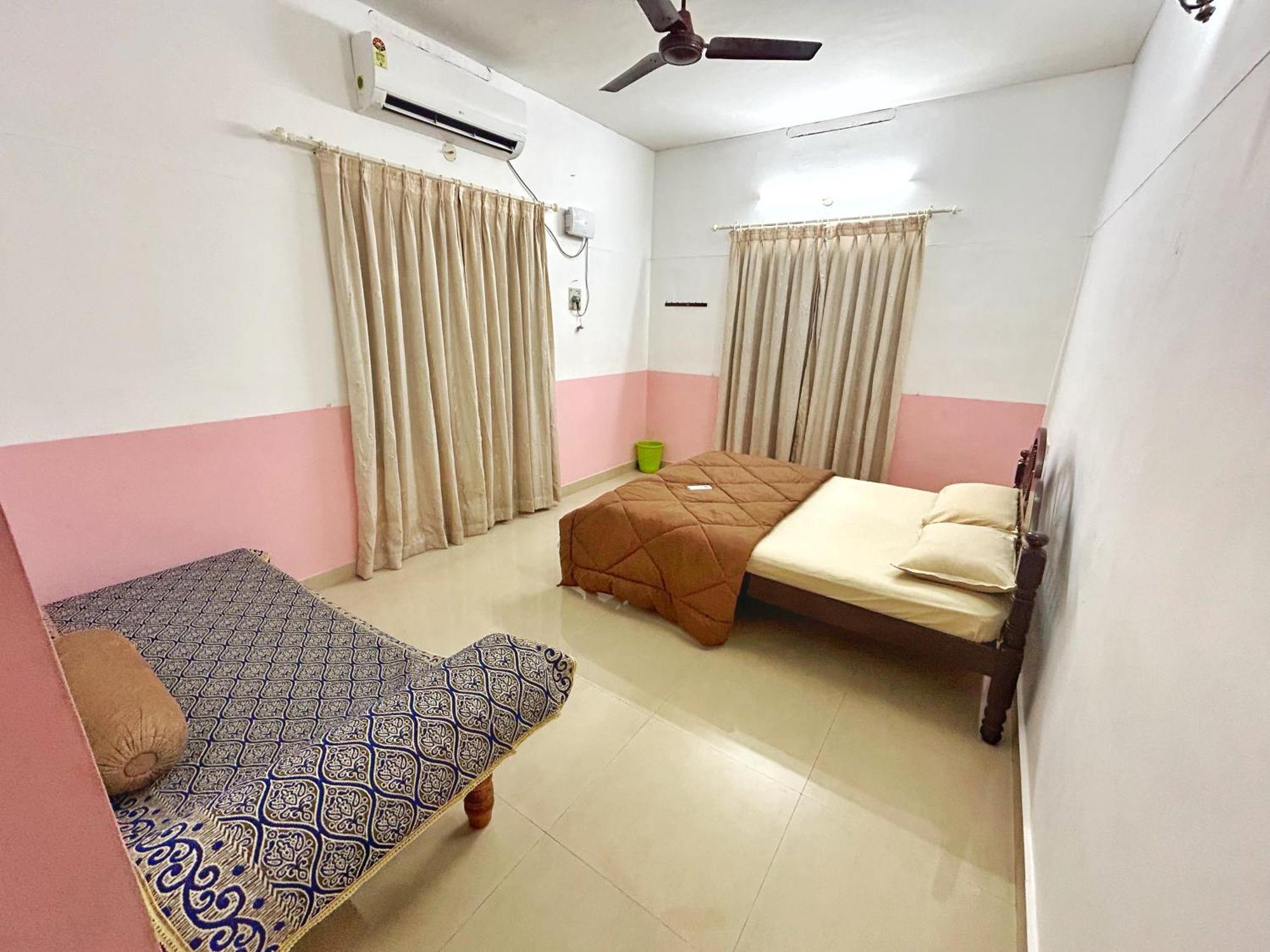 טריואנדרום La Casa Trivandrum 4 Bhk Ac Luxury Villa At City Centre, Just 6 Kms To Airport מראה חיצוני תמונה