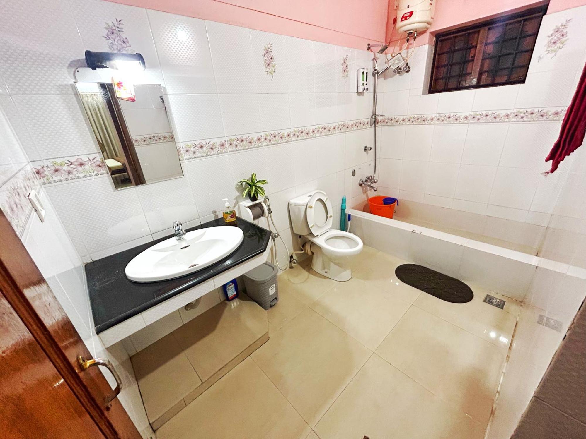 טריואנדרום La Casa Trivandrum 4 Bhk Ac Luxury Villa At City Centre, Just 6 Kms To Airport מראה חיצוני תמונה