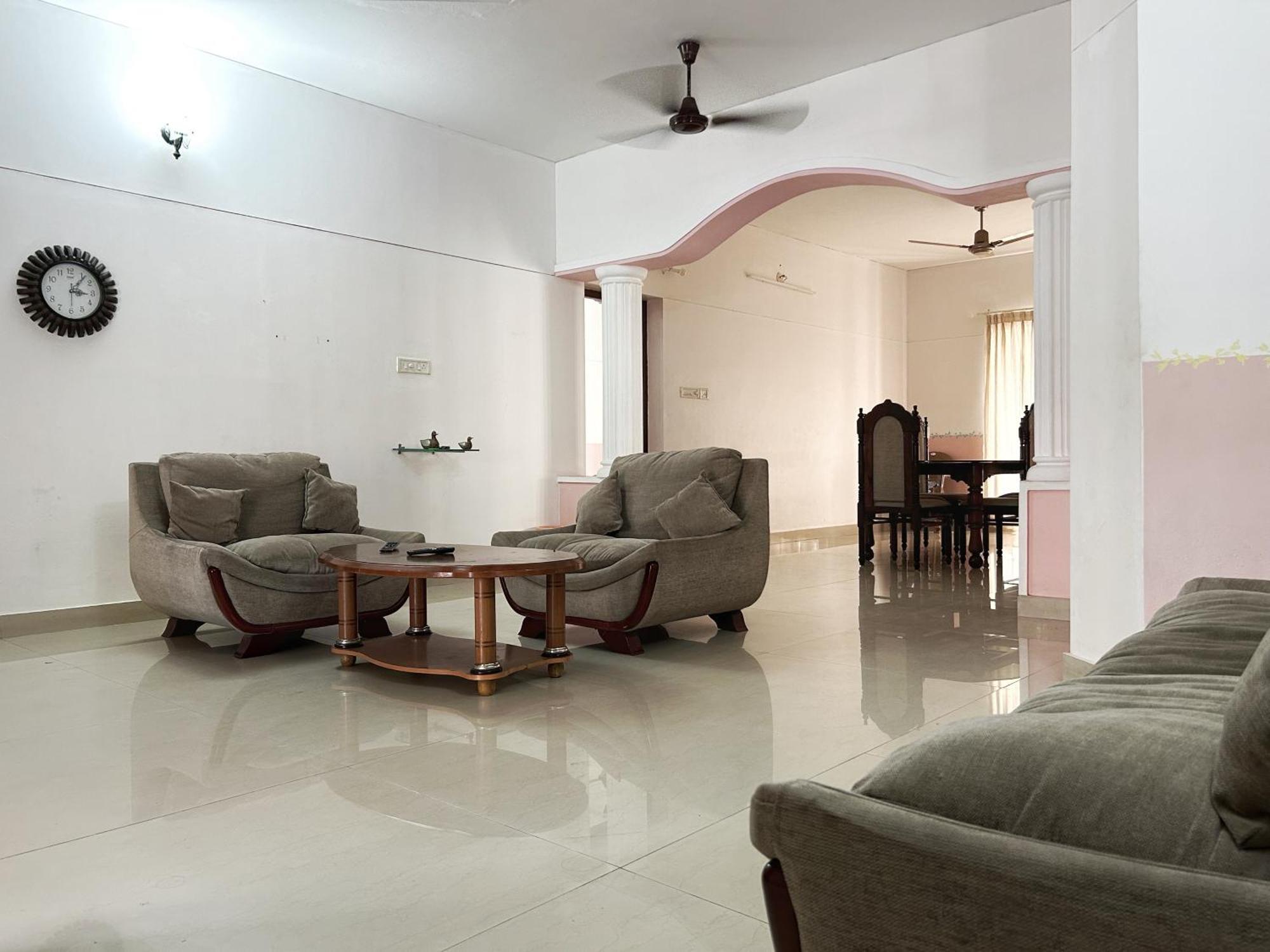 טריואנדרום La Casa Trivandrum 4 Bhk Ac Luxury Villa At City Centre, Just 6 Kms To Airport מראה חיצוני תמונה